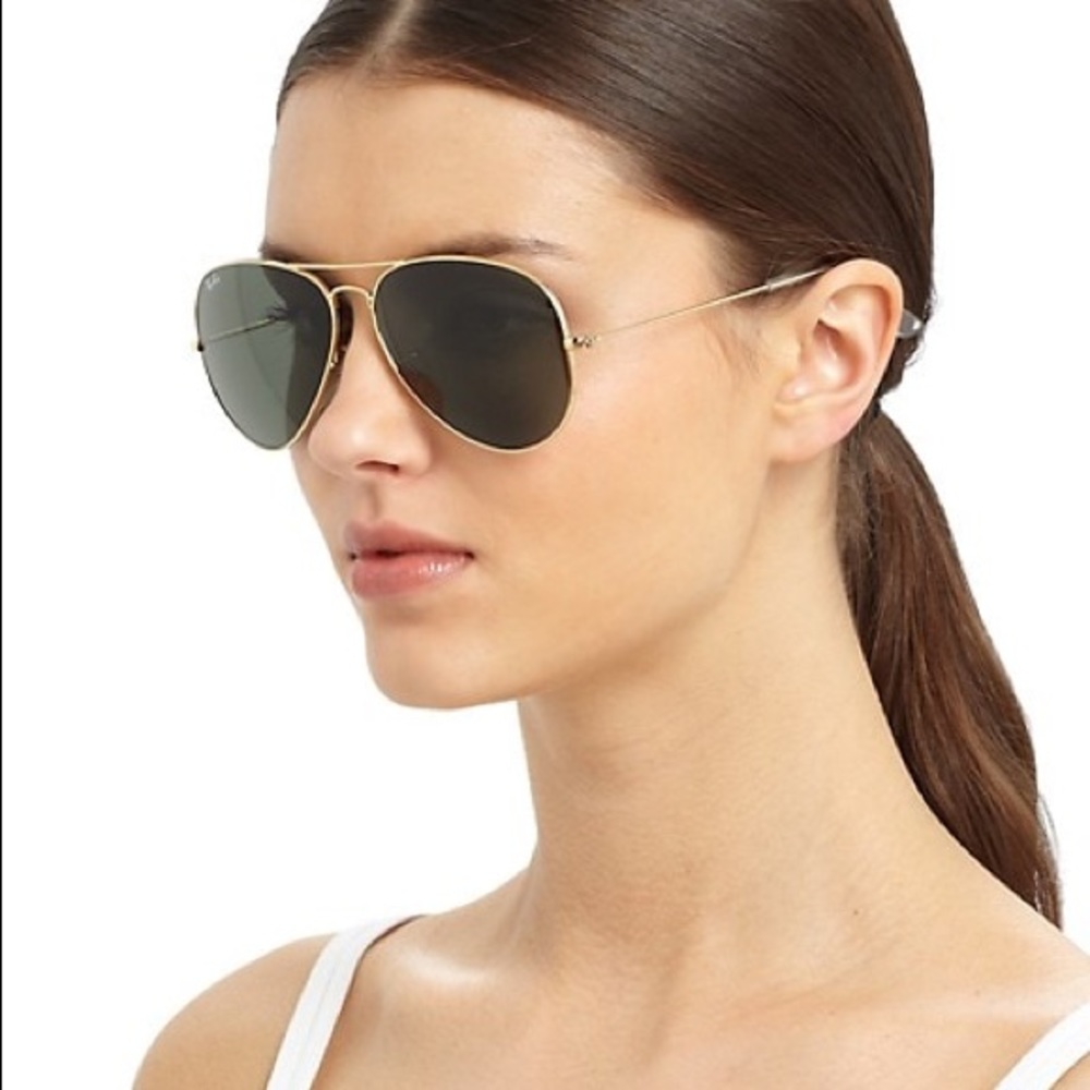 *pending sale* AUTHENTIC Ray Ban Gold RB3025 Aviator Sunglasses